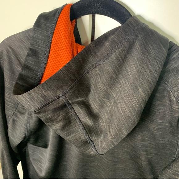 Authentic Majestic San Francisco Giants Graphic Hooded Sweatshirt - Picture 6 of 11